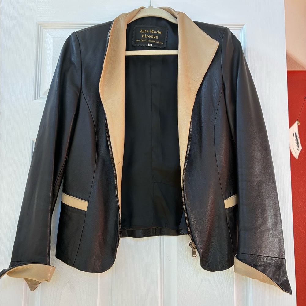 Real Italian leather Black and Tan Women's Jacket